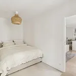 Moderne Scandinavian Appart Close To Tour Eiffel